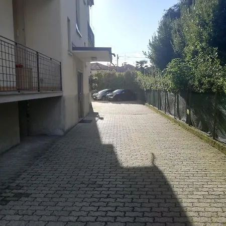 Casa Flore Arona